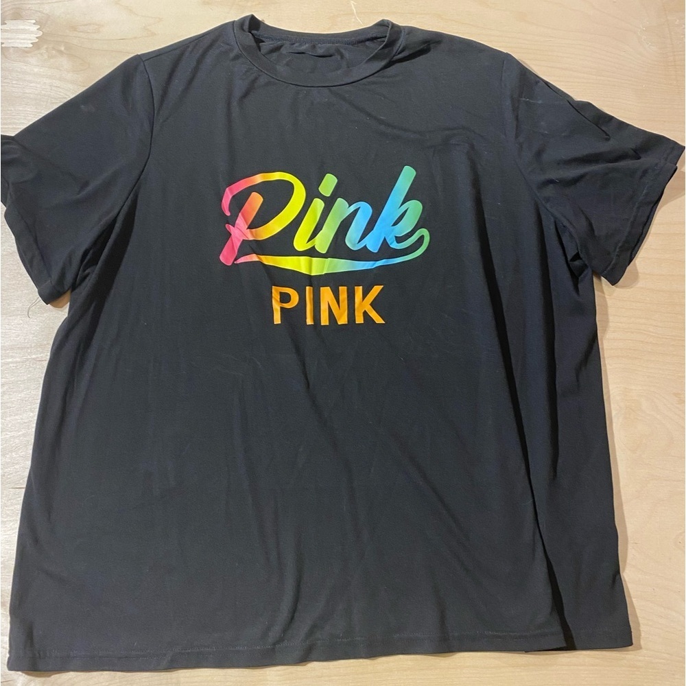 Women’s Tee 4XL (fits more like 2XL) (JU) - Picture 2 of 11